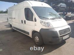 1357004080 Left Front Wheel Hub / 6030598 For Fiat Ducato Closed Box 35